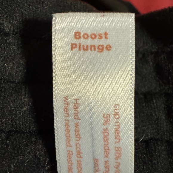 Cacique Boost Plunge Bra 46 DD - Picture 9 of 9